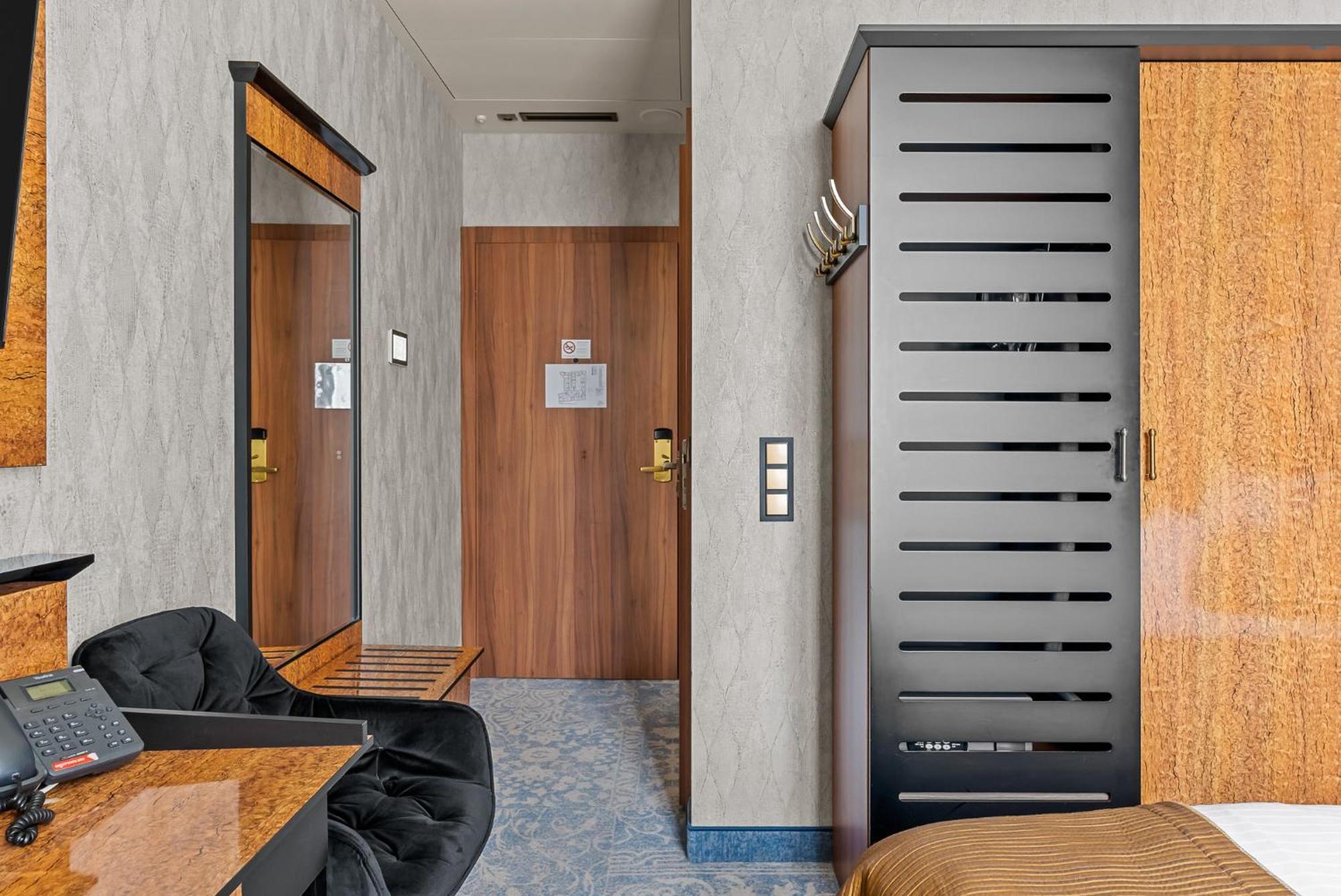 Hotel Diament Plaza Katowice Eksteriør billede